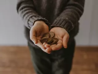 Как научить ребёнка распоряжаться деньгами